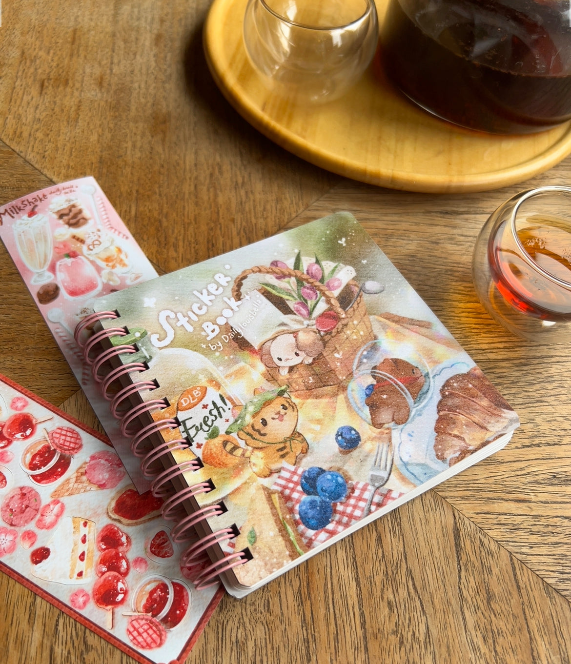 [Dailylouisbella] Sticker Book