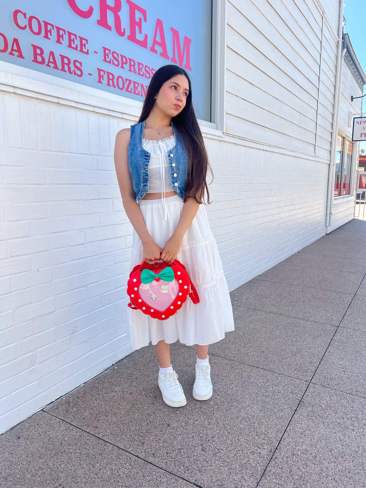 Strawberry Heart Ita Bag (Big)