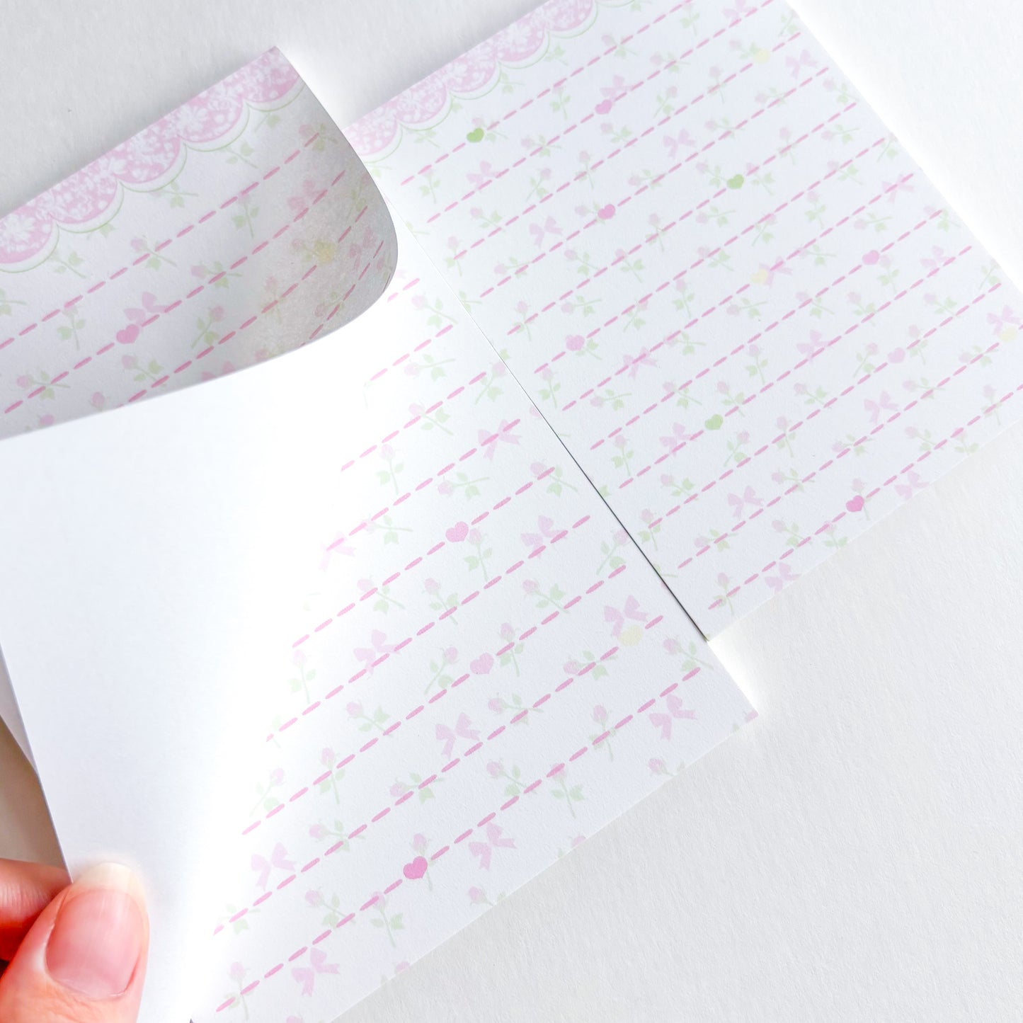 [Borah Studio] Tulip Lace Memo Pad